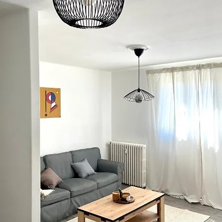 Appartement Lumineux Et Traversant Montauban Exterior photo