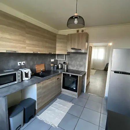 Appartement Lumineux Et Traversant Montauban Exterior photo